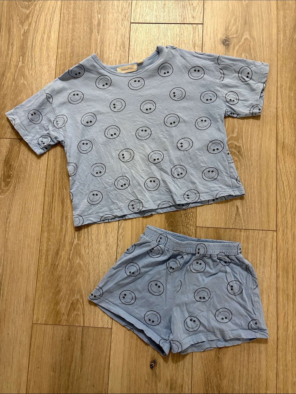 Indy & Pippa blue smiley set